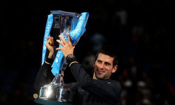 Djokovic Fights back to Beat Federer In ATP World Tour Finals