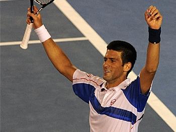 Federer Upset by Djokovic, Out of Australian Open