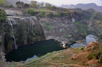 World-Famous Waterfall Drying Up Due to Severe Drought
