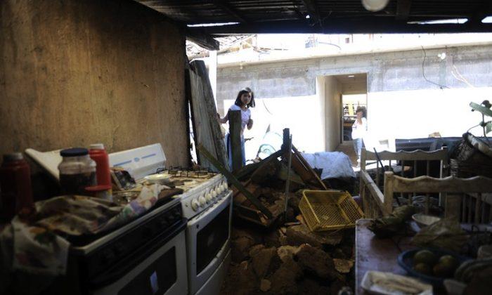48 Killed After Quake Hits Guatemala