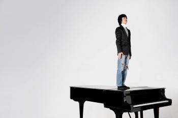 Famed Pianist Aims to get Young People Stoked on Classical Music
