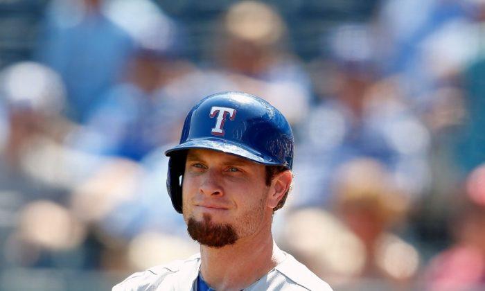 Josh Hamilton Signs With the Angels