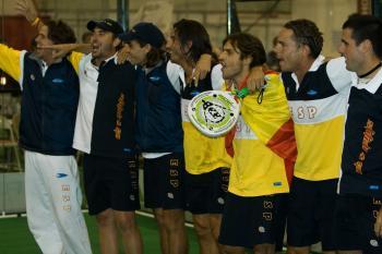 Spain Wins Three of Four Paddle Tennis Titles