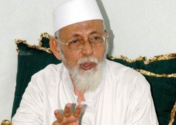 Radical Indonesian Muslim Cleric Arrested in Terror Plot