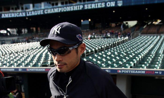 Ichiro in Crash: Yankees Report Uninjured