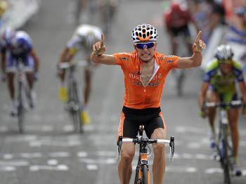 Anton Steals Stage Four Win in Vuelta a Espana