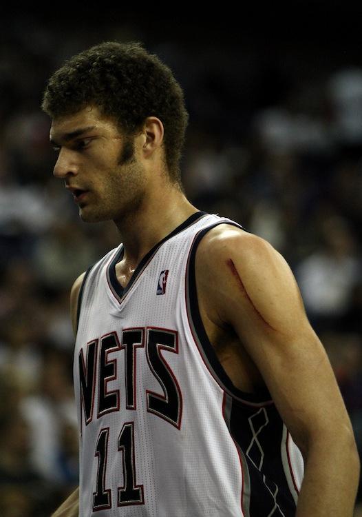 Nets Brook Lopez Out With Broken Foot