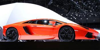 New Lamborghini: the Aventador Revealed