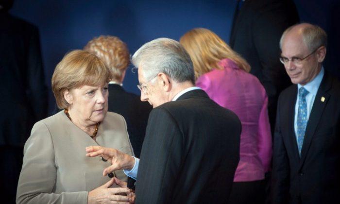 Divided Europe Discusses Deeper Integration at Summit