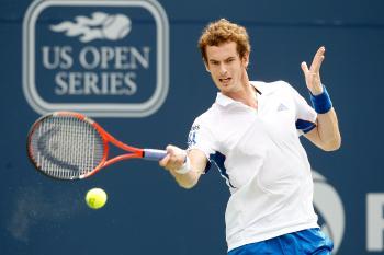 Andy Murray Bests Roger Federer at Rogers Cup