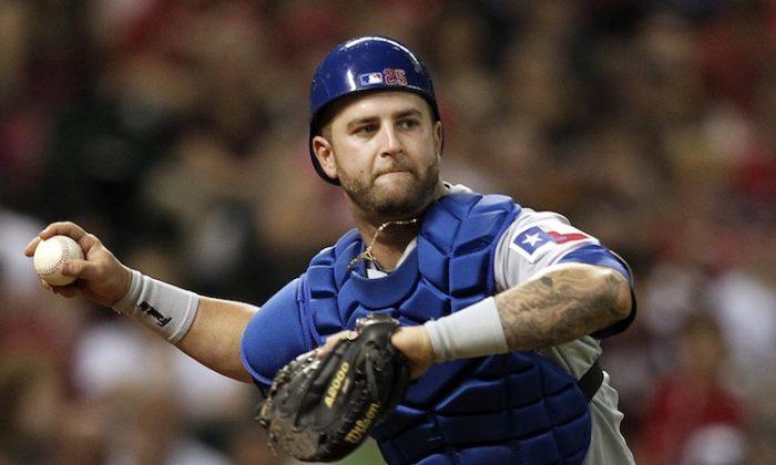 Red Sox sign Catcher Napoli