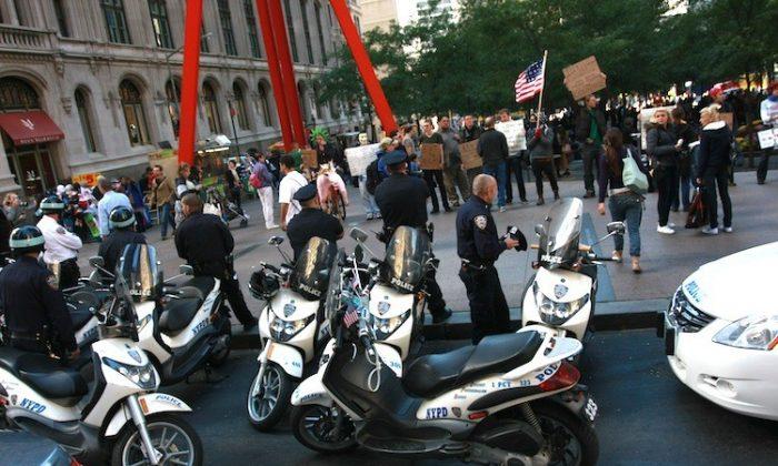 Protesters Attempt to ‘Occupy Wall Street’