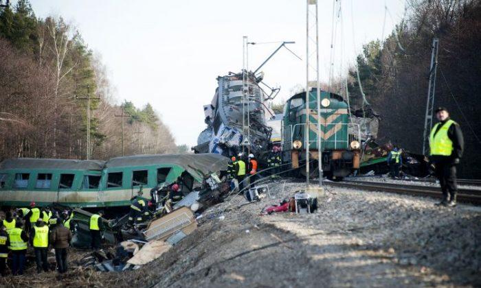 Poland to Prosecute Rail Controller Over Crash