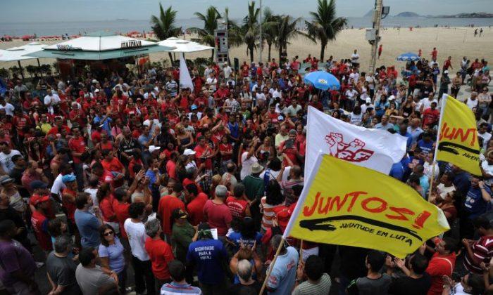 Rio Police End Strike Days Ahead of Carnival