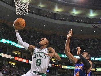 Celtics Beat Anthony, Knicks in Game 2