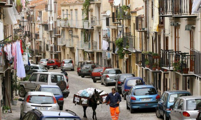 Strikes, Protests Paralyze Sicily