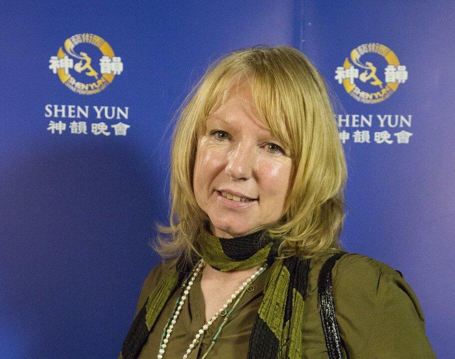 ‘Shen Yun is so moving,’ Says Dance School Principal