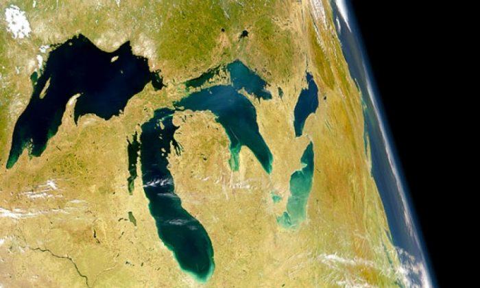 Great Lakes Summit Tackles Economy, Environment
