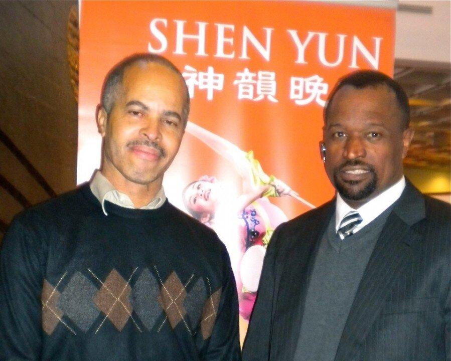 Tennessee Tribune Publisher Treats Students to Shen Yun