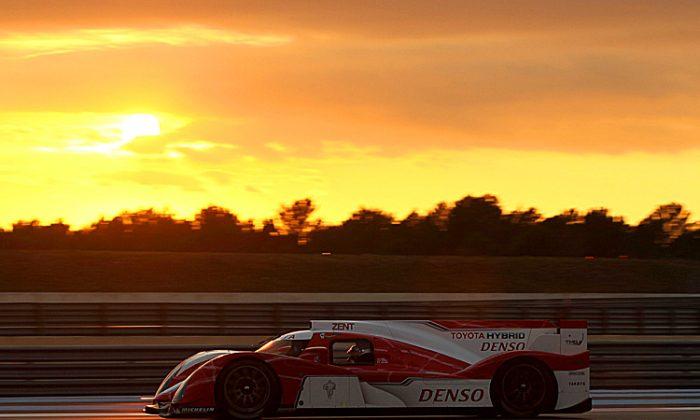 Toyota TS030 Completes 30-Hour Endurance Test