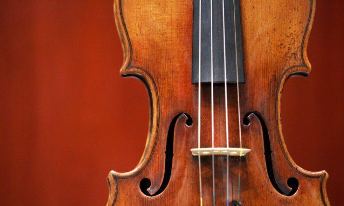 $26 Million Stradivarius Cello Broken in Spain