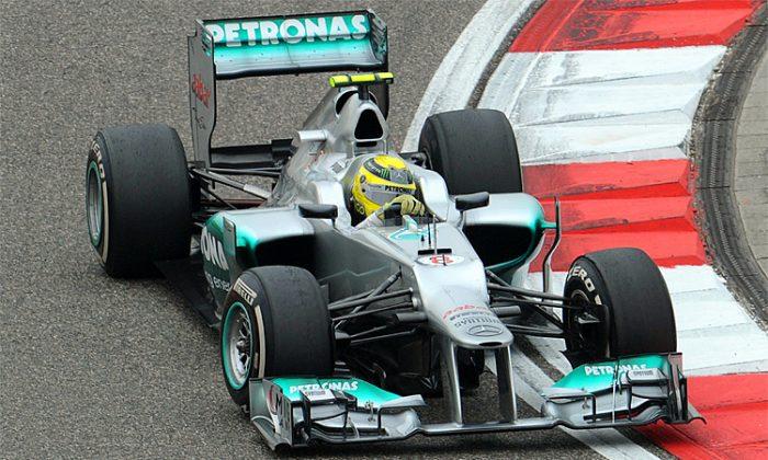 Mercedes Sweeps Front Row in Qualifying for Formula One Chinese Grand Prix