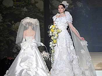 The Wedding Arbor: Gorgeous Wedding Gowns