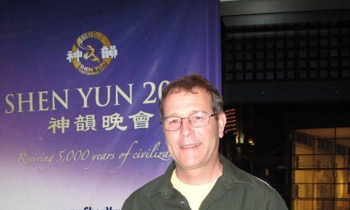 Board Member Says Shen Yun ‘Enlightening’
