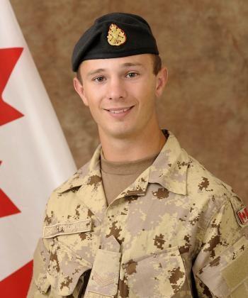 Four Canadian Soldiers, One Reporter Killed in Bomb Attack Afghanistan