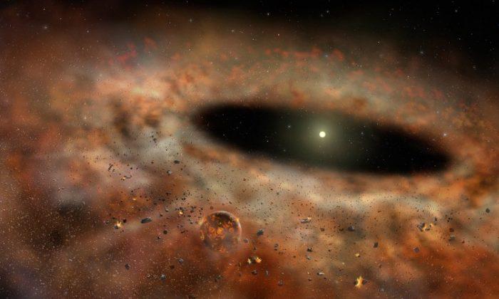 Dusty Planet-Forming Disk Mysteriously Fades Away