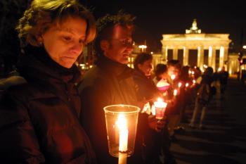 A Day of Peace at the Brandenburger Tor