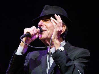 Leonard Cohen Leaves Vancouver Audience Spellbound