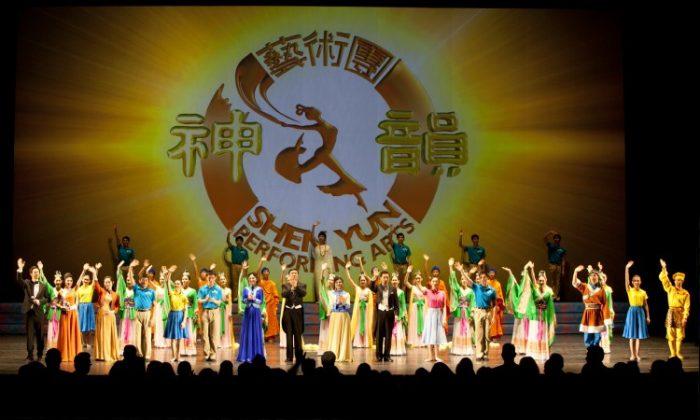 Detroit Opera House Members Agree: Shen Yun is ‘fabulous, you have to see it!’