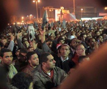 Egypt Teeters Between Islamic Regime and Free Democracy