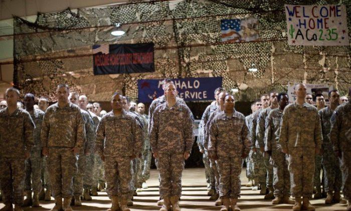 Soldiers From the 25th Infantry Return Back From Iraq, as US Forces Pull Out