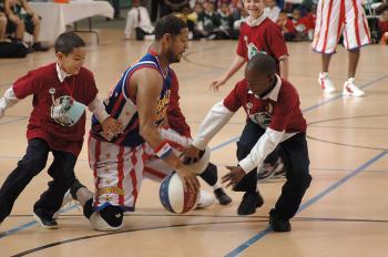 Harlem Globetrotters Play Fourth “Home” Game In History