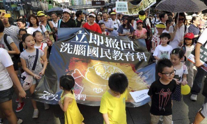 Hong Kong Marches Against Chinese Regime ‘Brainwashing’