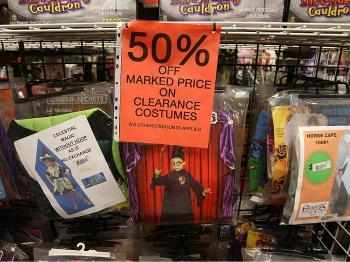 Halloween: A Harbinger for Holiday Shopping