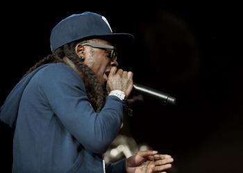 Rapper Lil Wayne Suffers Seizures, Is Hospitalized: Reports