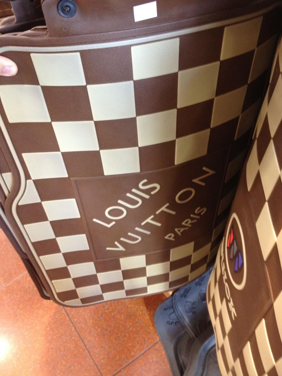 Counterfeit Stifles Innovation, Funds Crime