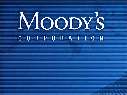Moody's Downgrades Credit Ratings of Regional US Banks, Could Cut Others