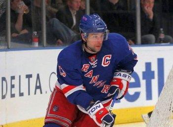 New York Rangers Captain Drury Returns for Home Opener