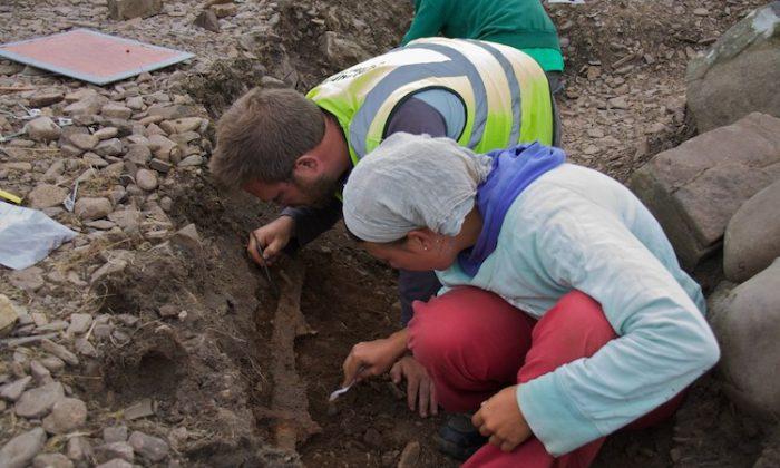 Viking Ship Burial Found in Scotland