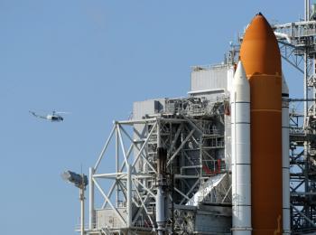 Space Shuttle Discovery: Cracks Push Space Shuttle Discovery Launch to Feb.