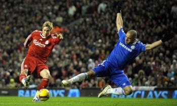 Late Strikes From Torres Sink Chelsea