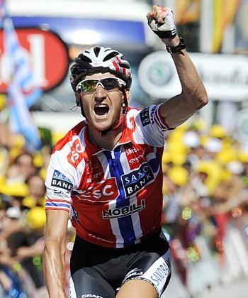 Arvesen Sprints to Win Stage Eleven of the Tour de France