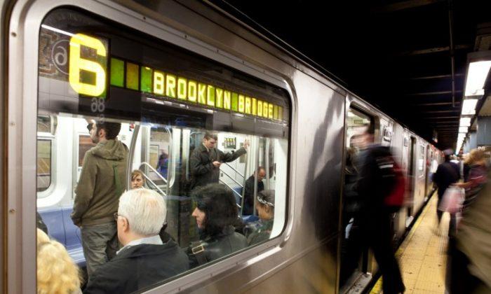 Thanksgiving Day NYC Transportation Schedules