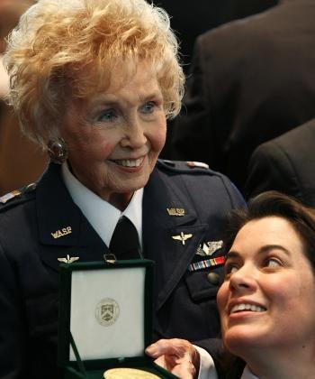 Female WWII Pilots Honored