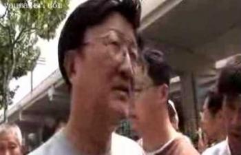 Shanghai Citizens Condemn Unjust Trial
