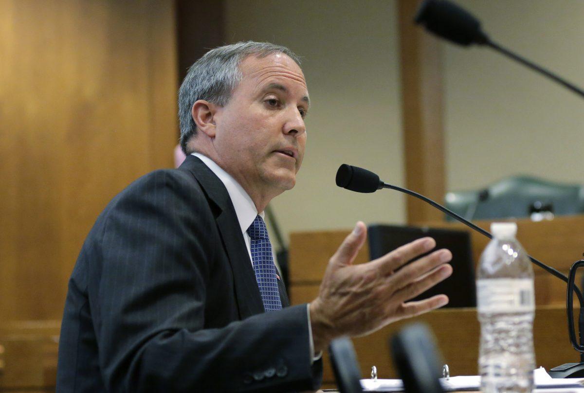Texas Attorney General Ken Paxton speaks during a hearing in Austin, Texas, July 29, 2015. (AP Photo/Eric Gay)